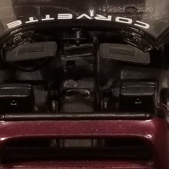 vintage Corvette 1995 Indy 500 model car - Picture 10 of 16